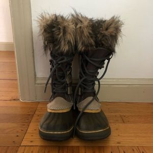 Sorel Joan of Arc Boots